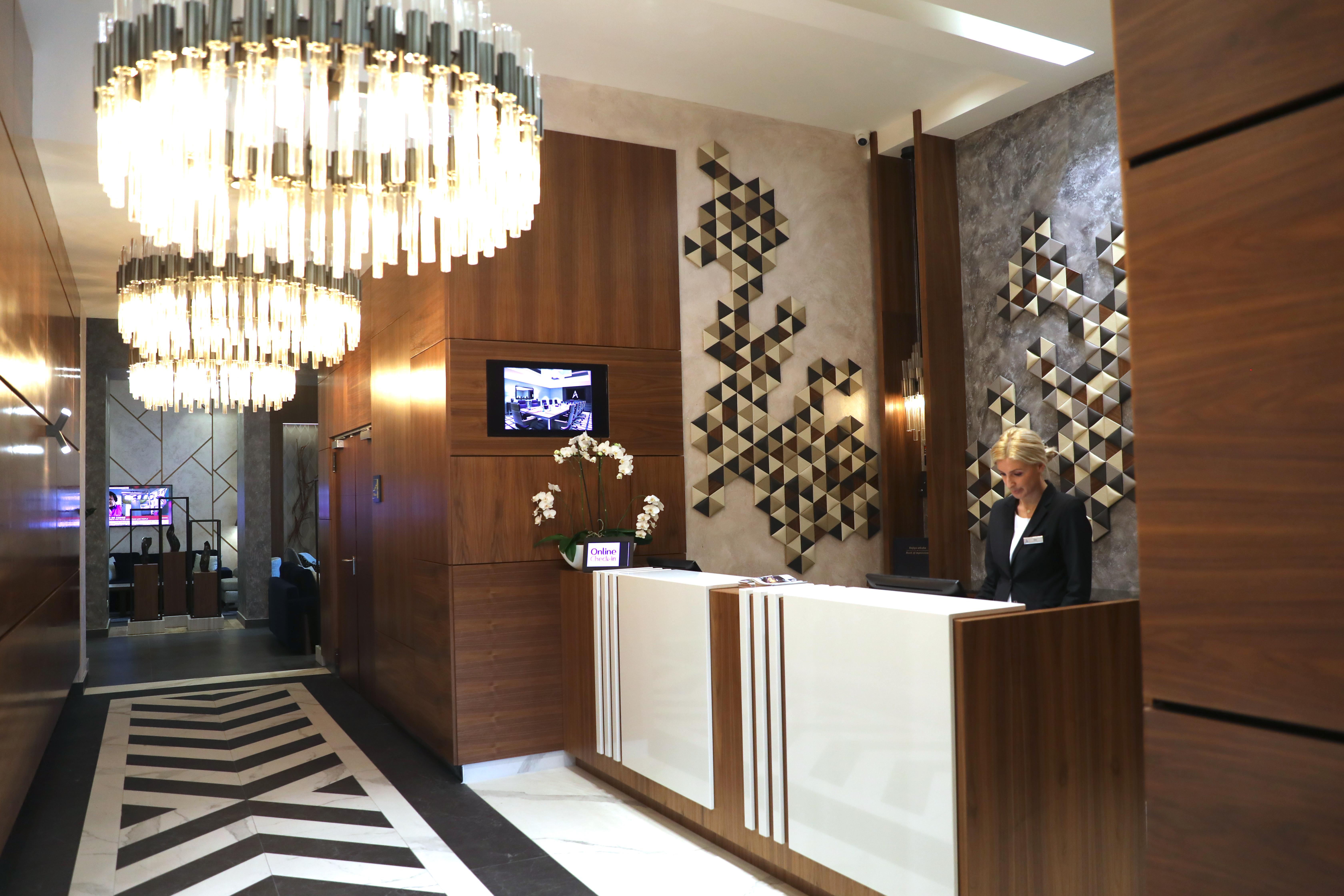 Bosmal Arjaan By Rotana Hotell SJJ Exteriör bild
